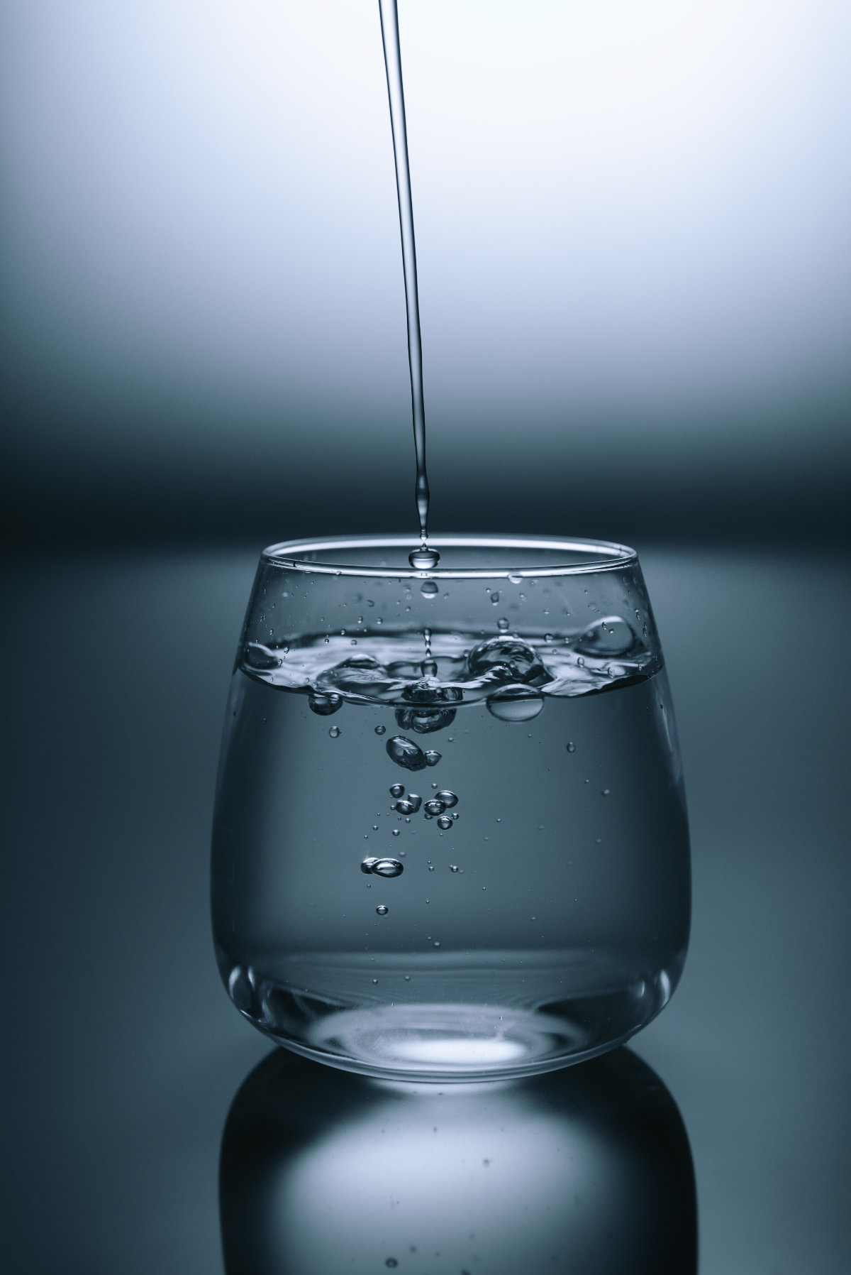 An image of some clear water in a glass
